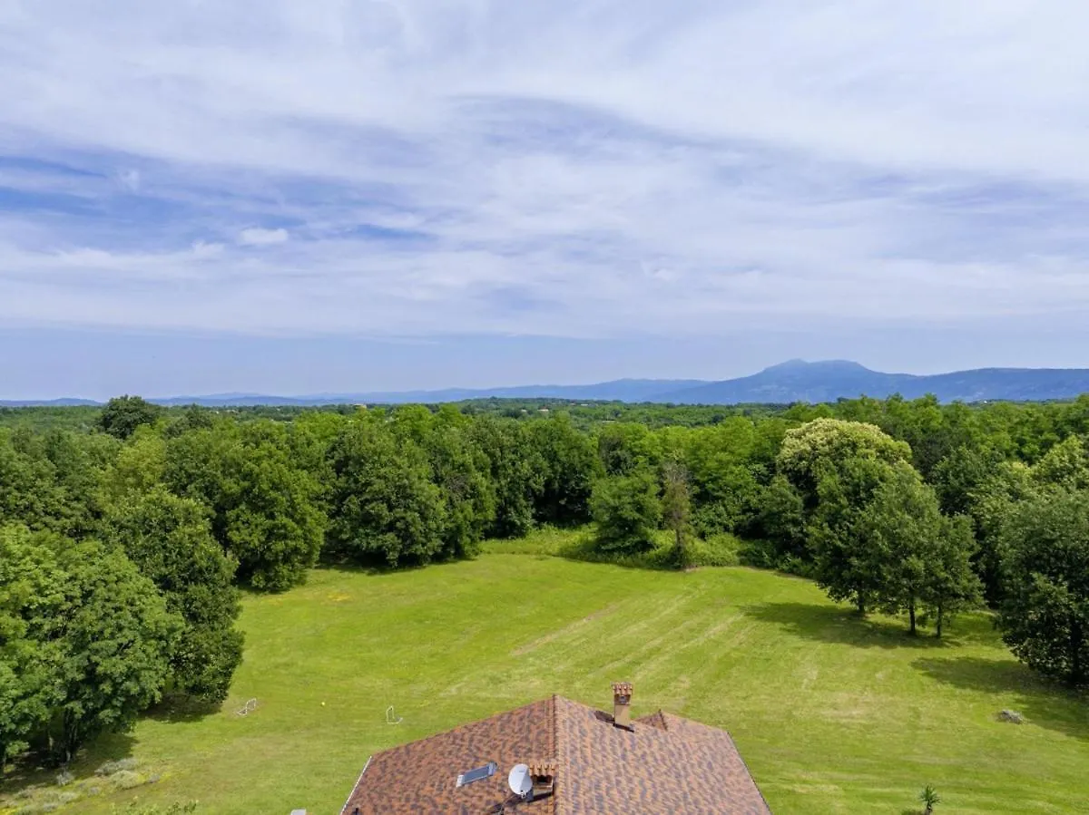 Villa Aria In Kraj Drage - Haus Fuer 6 Personen Nedescina