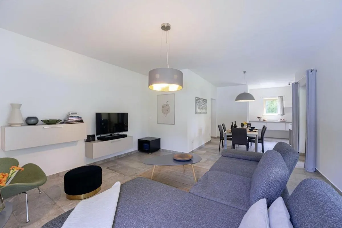 Villa Aria In Kraj Drage - Haus Fuer 6 Personen Nedescina